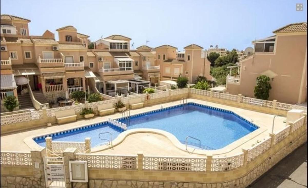 Sale of apartment in Calle Trepadora, Orihuela
 photo 2