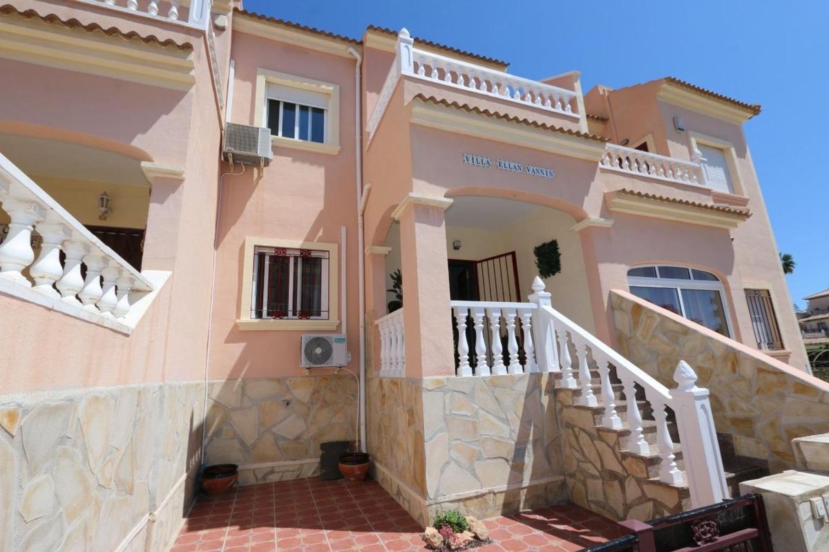 Sale of apartment in Calle Trepadora, Orihuela
 photo 3