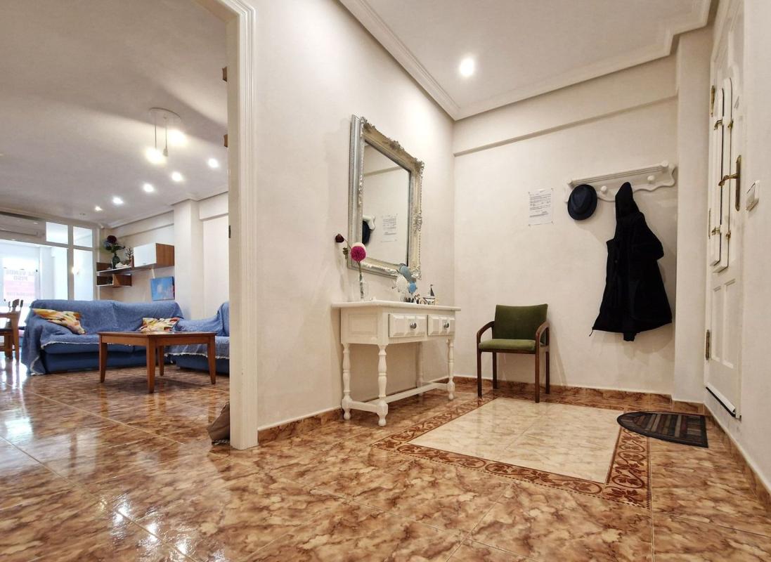 Venta de piso en Calle Maestro Serrano, Calpe
photo 2