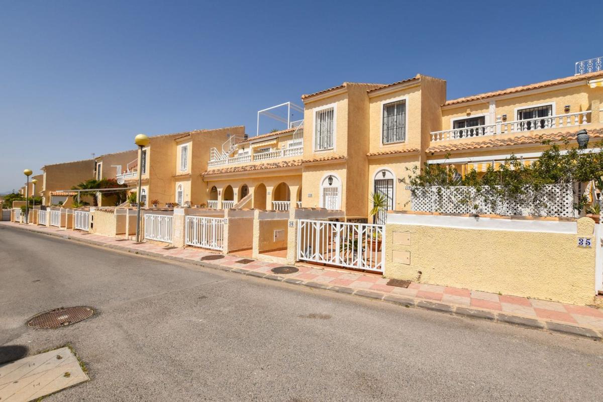 Sale of apartment in Avenida D'Escandinàvia, 220, Gran Alacant
photo 1