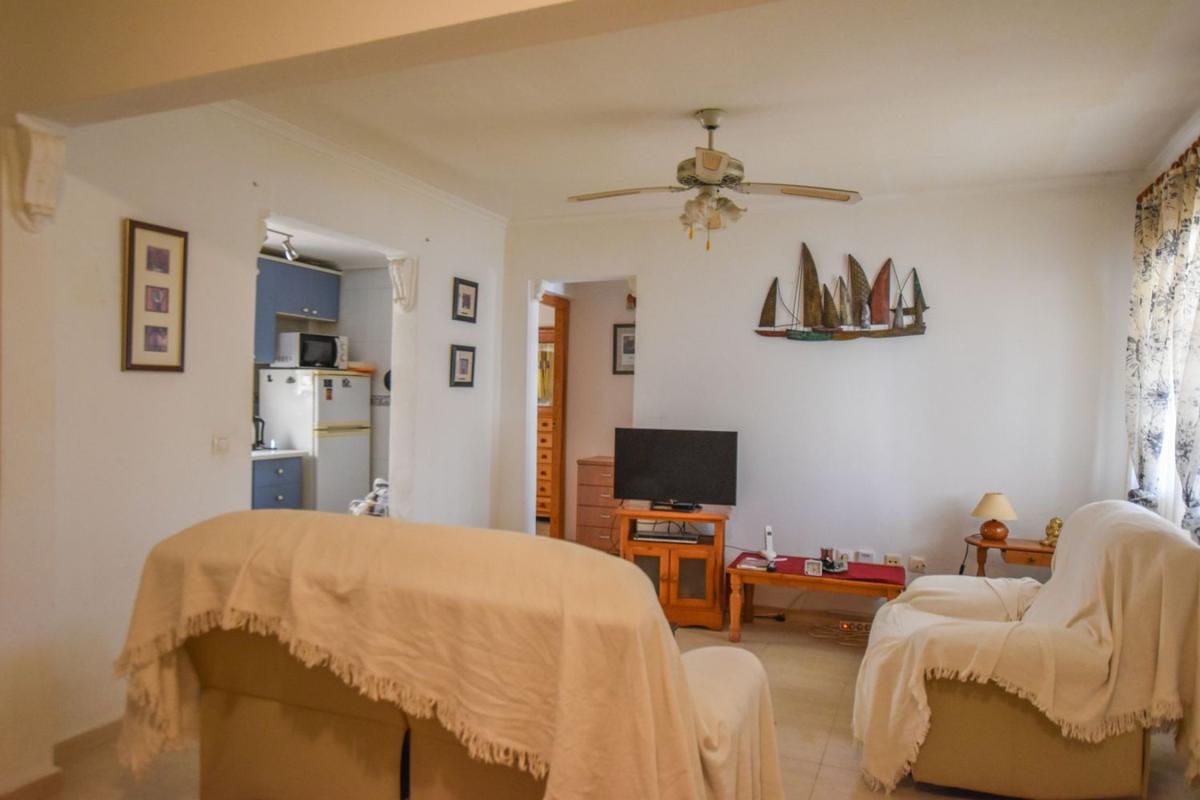 Продажа квартиры на Calle Orden del Corintio, 200, Гран-Алакант
 photo 3