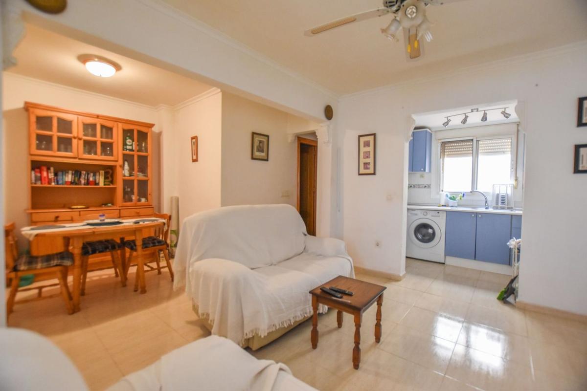 Продажа квартиры на Calle Orden del Corintio, 200, Гран-Алакант
 photo 5