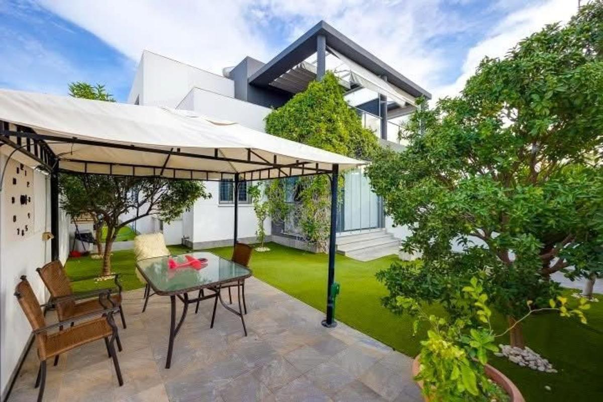 Продажа таунхауса в Calle Hierro s/n , Торревьеха photo 1