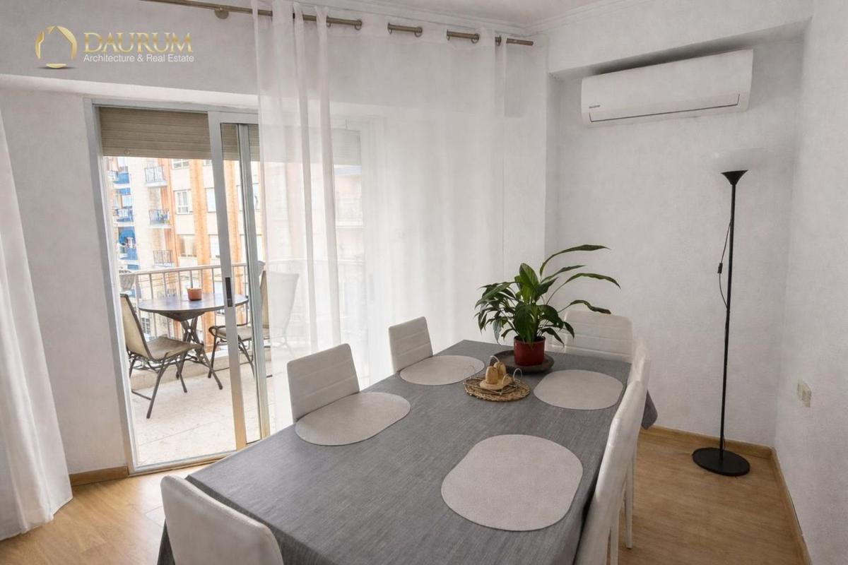 Venta de piso en Avenida Canalejas, Santa Pola
 photo 2