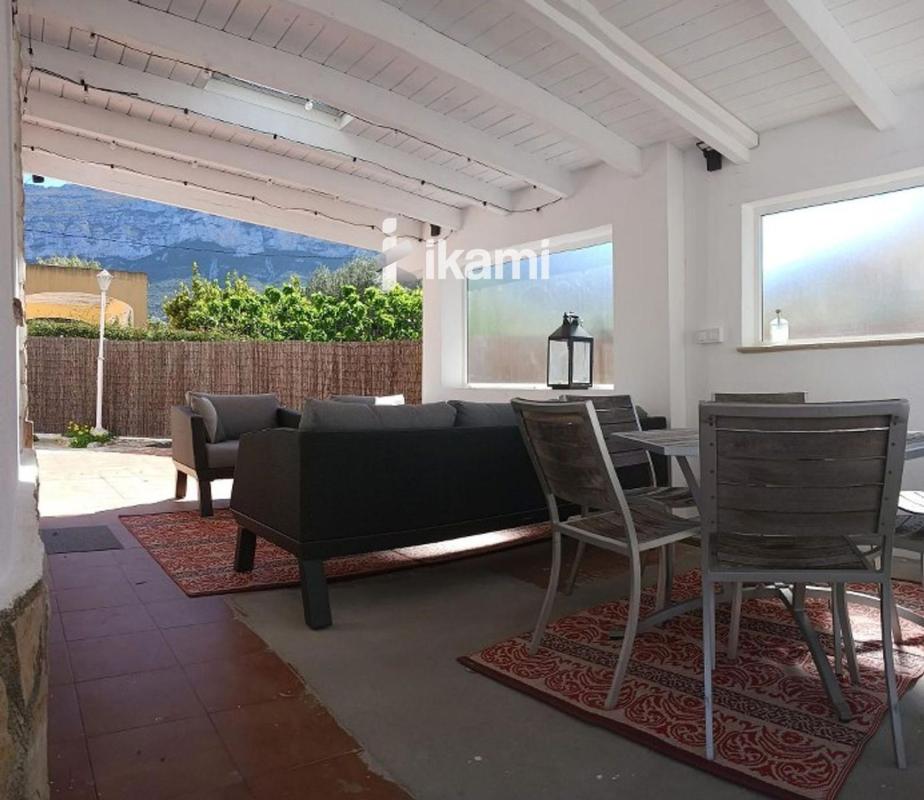 Venta de chalet independiente en Calle Camelia, Denia
photo 1