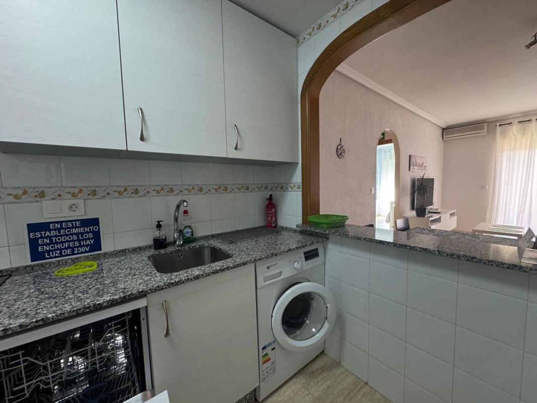 Venta de piso en Calle Pintor Antonio López, 7, Guardamar del Segura
photo 4