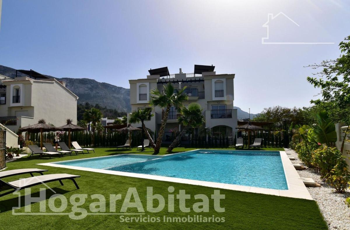 Venta de piso en Calle de l'Alborcer, Denia
photo 1