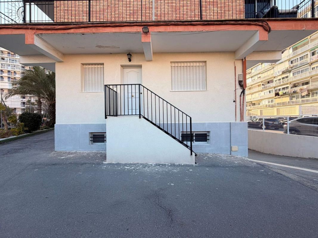 Venta de piso en Calle Fotógrafo Goyo, Alicante / Alacant
photo 2