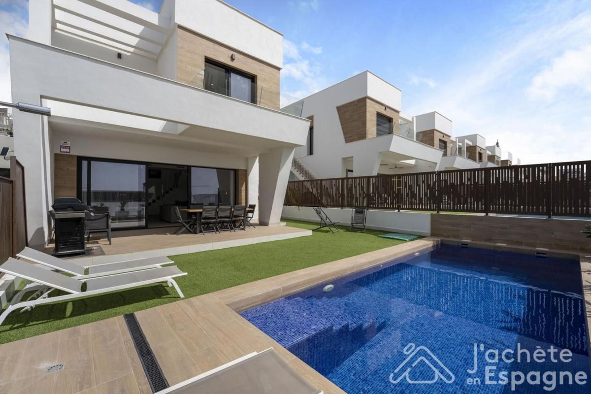 Venta de chalet independiente en Calle d'Equador, Finestrat
 photo 3
