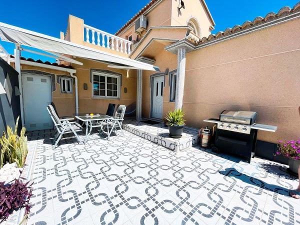 Chalet adosado photo 3