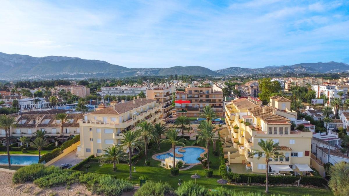 Sale of apartment in Calle de la Mussola, Denia
photo 2