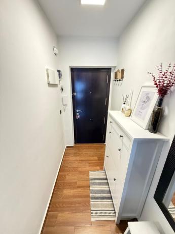 Sale of flat in Calle Lira, Alicante
thumbnail 1