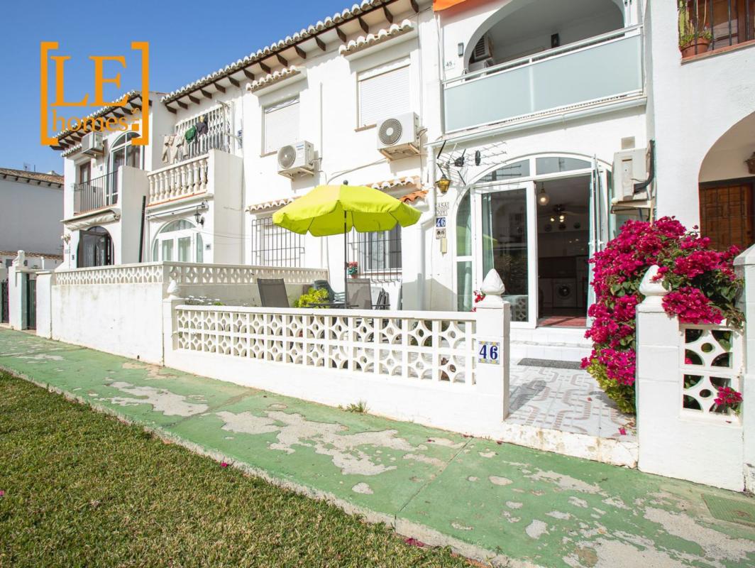 Продажа квартиры на LAGO JARDIN, 4, Торревьеха
photo 1