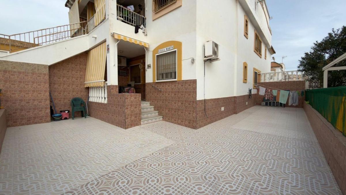 Продажа отдельного шале в Barrio La Florida, Ориуэла photo 1