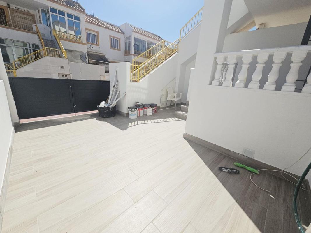 Venta de chalet independiente en Barrio La Siesta - El Salado - Torreta, Torrevieja
photo 5