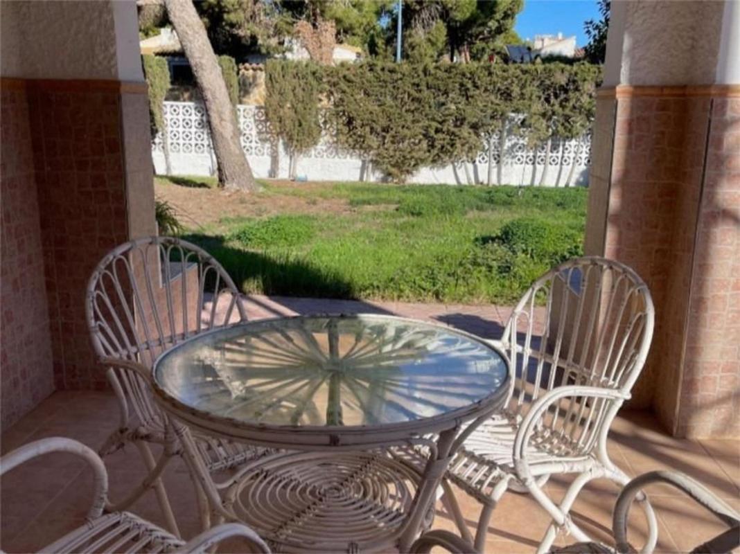 Продажа отдельного шале в Barrio Punta Prima, Ориуэла photo 2