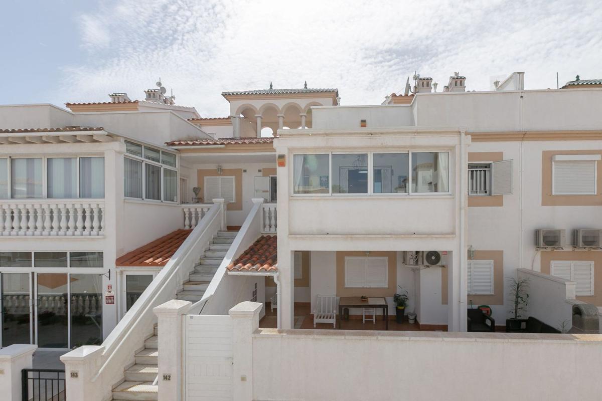 Venta de duplex en Calle Pino Piñonero, Orihuela photo 1