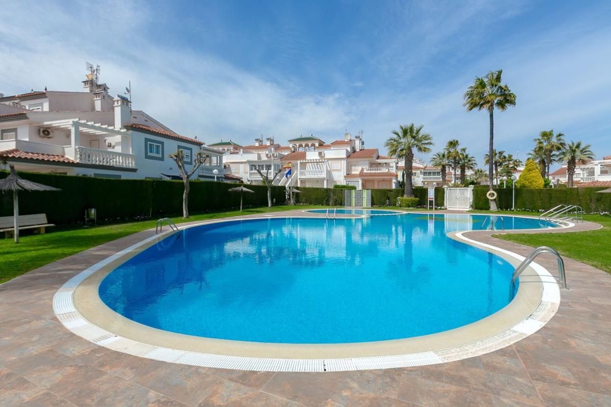 Venta de duplex en Calle Pino Piñonero, Orihuela photo 4