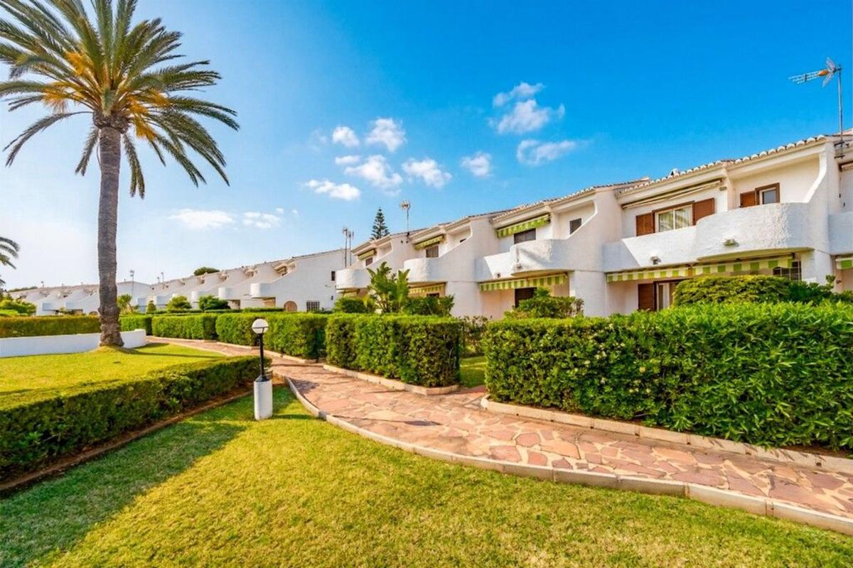 Venta de chalet adosado en Calle de la Mar, 2 , Denia photo 1