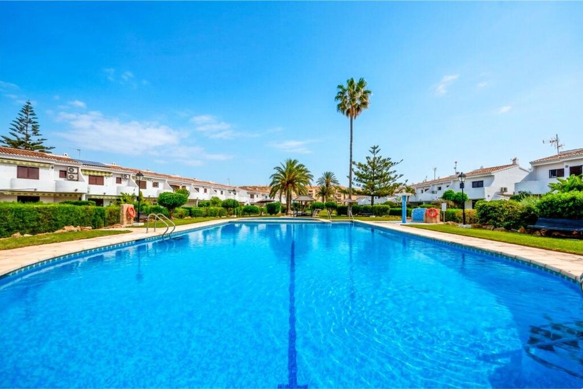 Venta de chalet adosado en Calle de la Mar, 2 , Denia photo 2