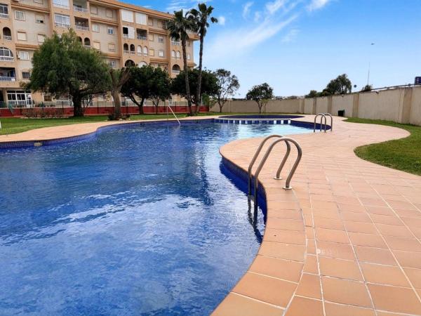 Ático en venta en VILLA MADRID, Torrevieja thumbnail 1