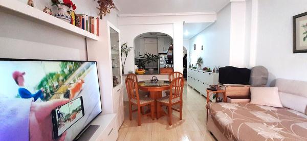Sale of flat in Calle Dolores Viudes Blasco, Guardamar del Segura
 photo 4