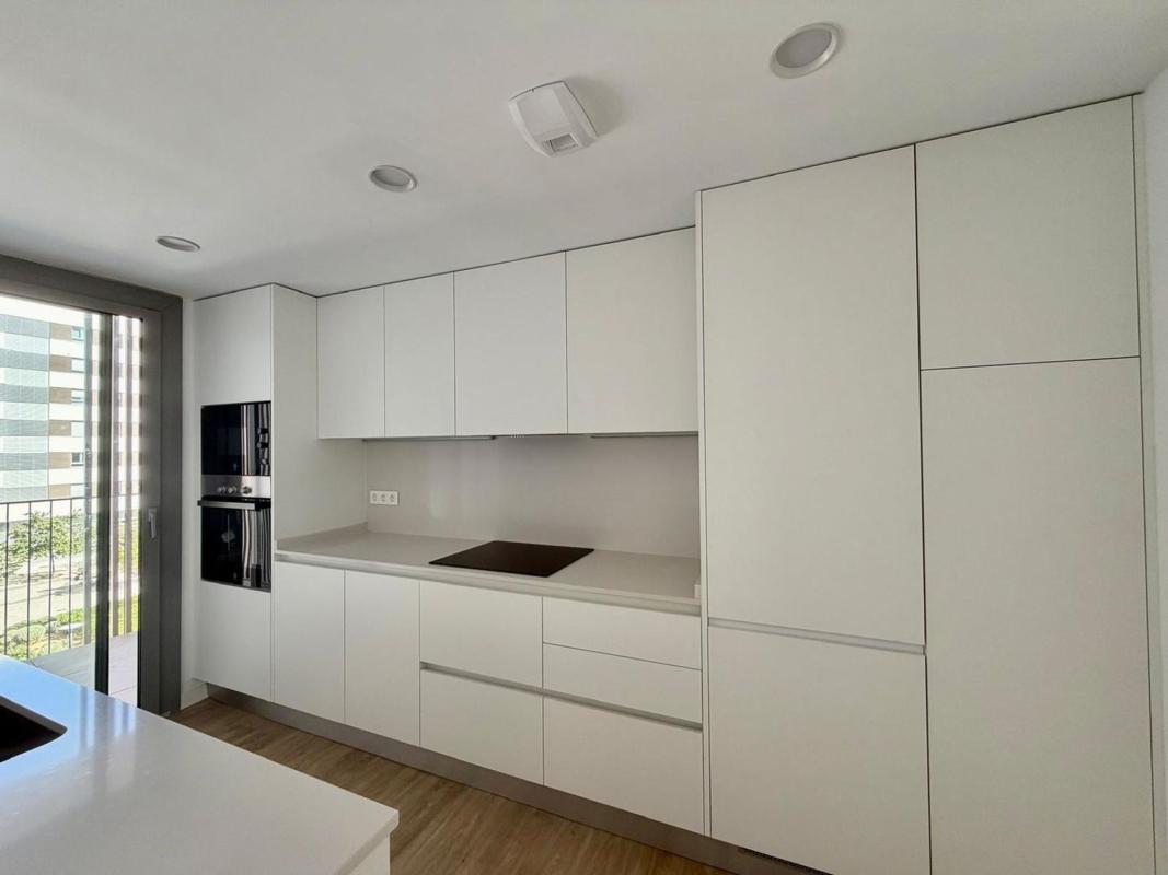 Venta de piso en Calle Profesor Ludovico Correa, 1, Alicante / Alacant
photo 2