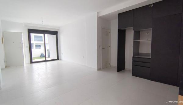 Продажа квартиры на Centro, Сан-Мигель-де-Салинас
 photo 4