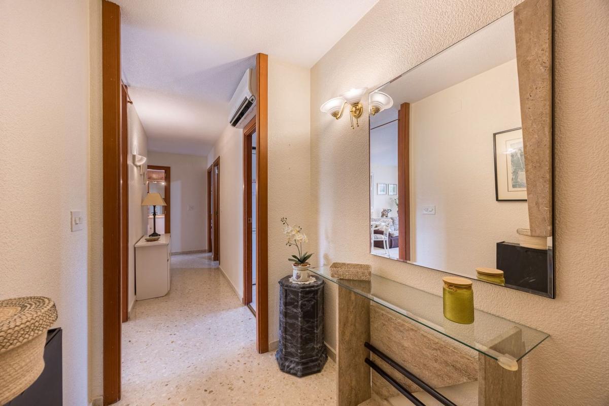 Venta de piso en Playa de Poniente, Benidorm
photo 5