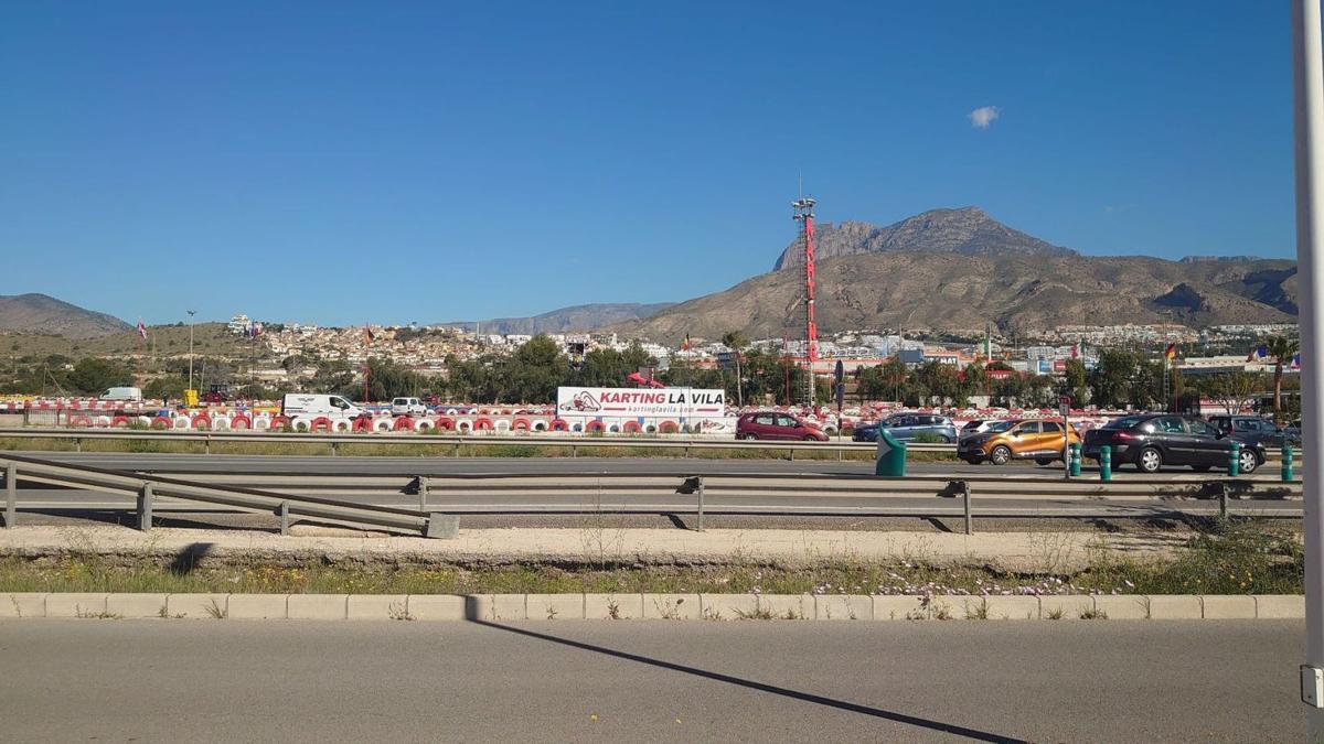 Terreno en venta en La Villajoyosa / Vila Joiosa, Alicante photo 1