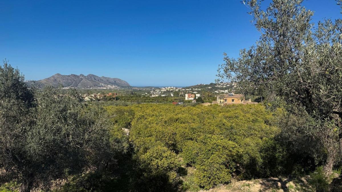 Terreno en venta en Orba, Alicante photo 2