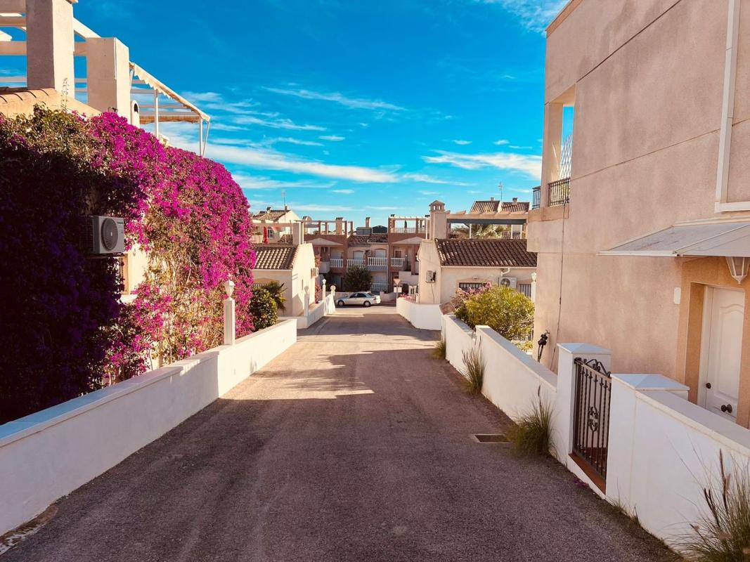 Terreno en venta en Orihuela, Alicante photo 1