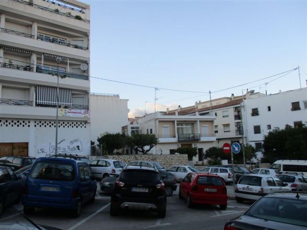 Terreno en venta en Calpe, Alicante photo 1