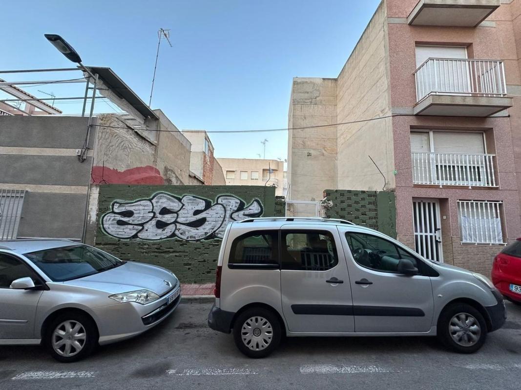 Działka na sprzedaż w Santa Pola, Alicante photo 2