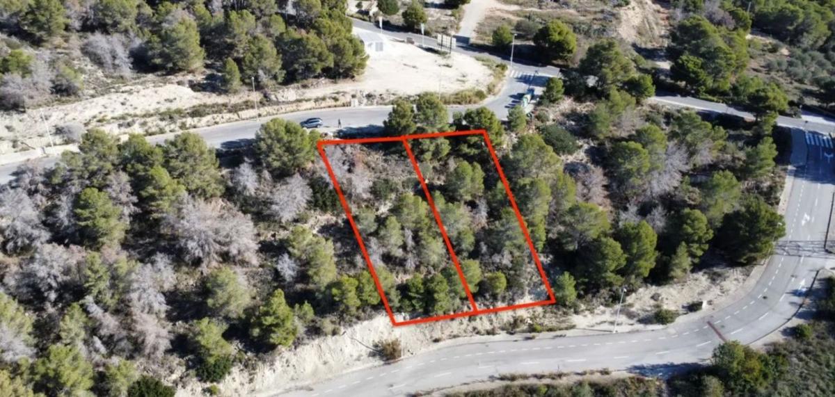Terreno en venta en Calpe, Alicante photo 2