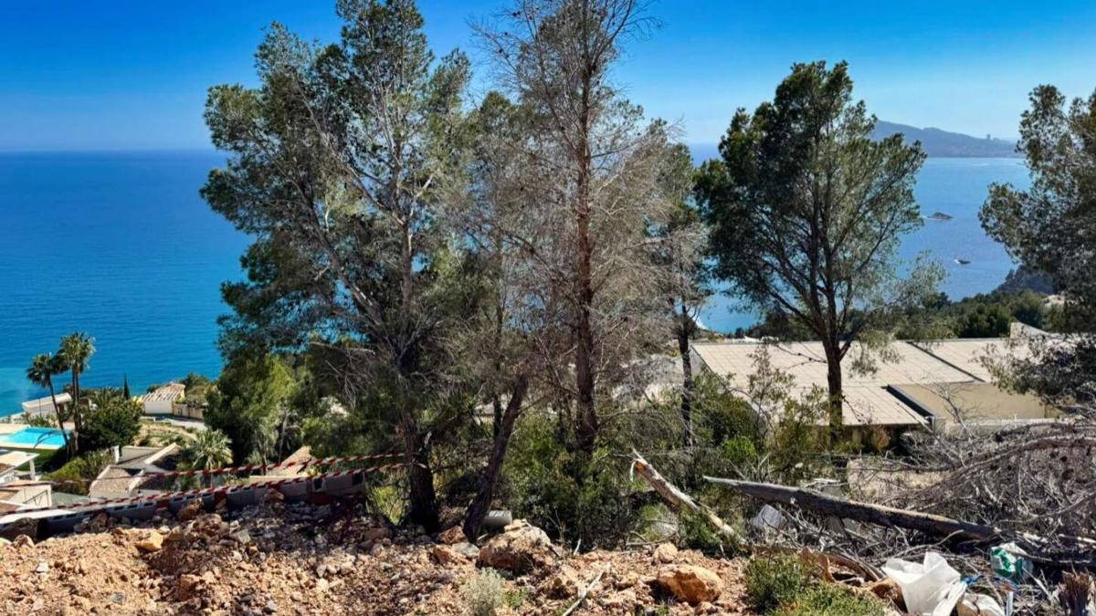 Terreno en venta en Altea, Alicante photo 2
