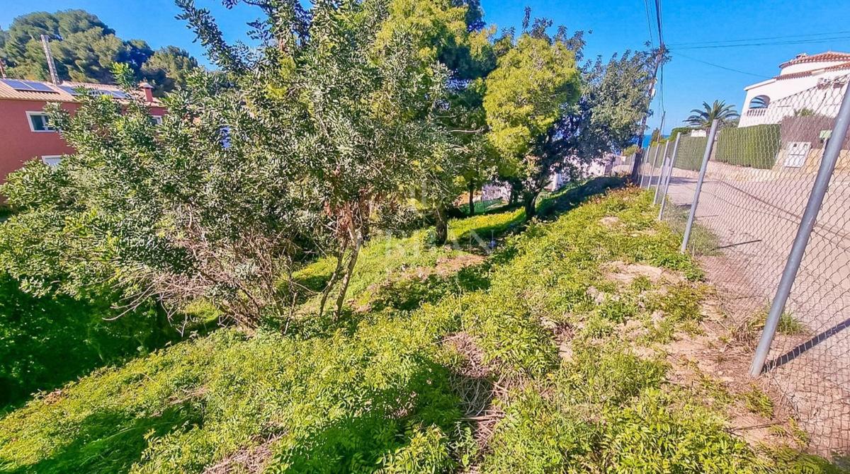 Terreno en venta en Denia, Alicante photo 1