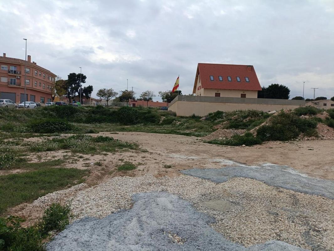 Terreno en venta en Novelda, Alicante photo 3