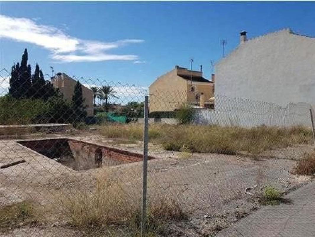 Terreno en venta en Elche / Elx, Alicante photo 1