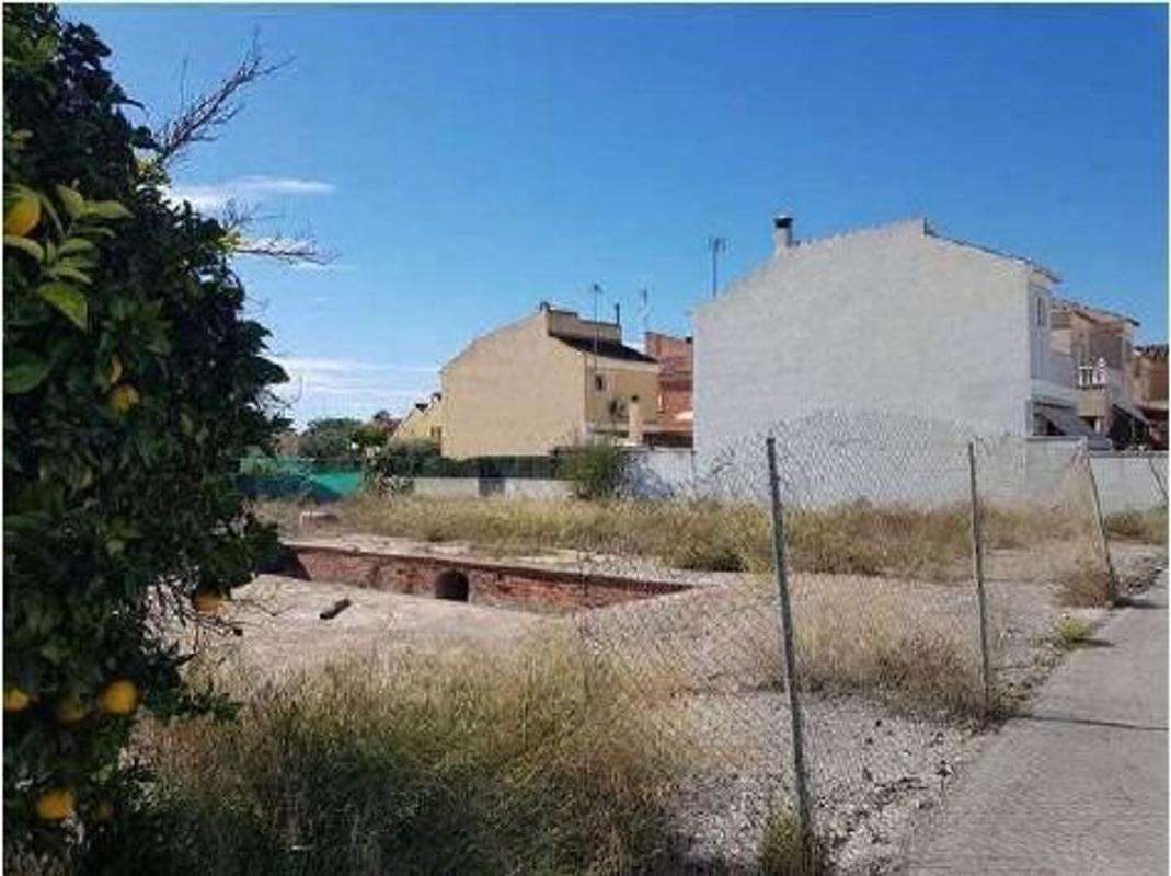 Terreno en venta en Elche / Elx, Alicante photo 2