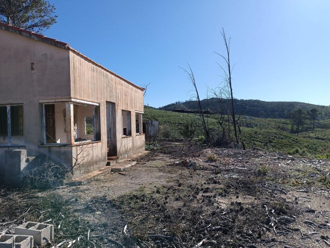 Продажа загородного участка в  CV-712, 7 , Валь-де-Алькала photo 3