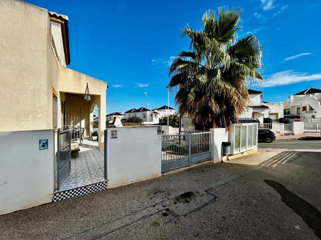 Sprzedaż szeregowego domku w Urban Mirador de los Balcones , Torrevieja photo 3