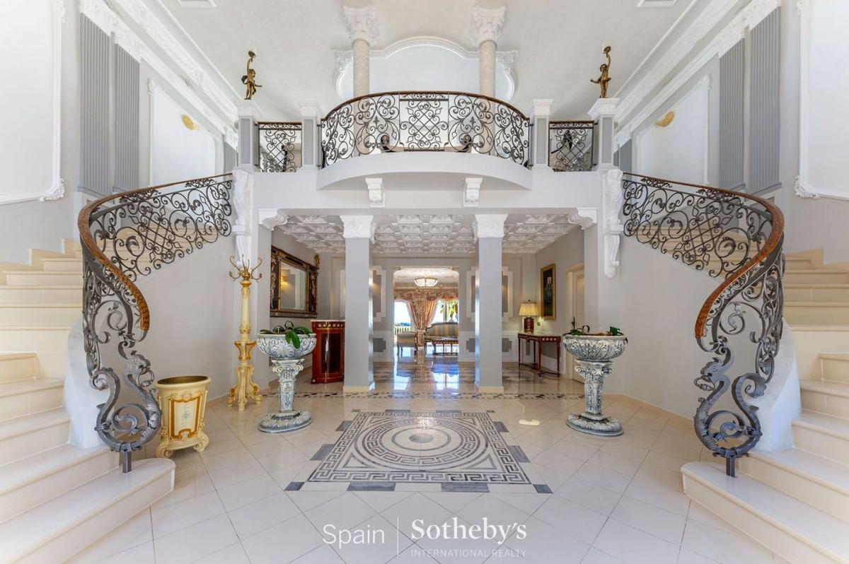 Продажа отдельного шале в Altea la Vella, Алтея photo 1