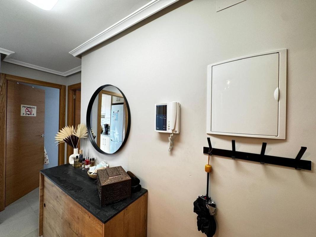 Venta de piso en Calle Matilde Peñaranda, Torrevieja
 photo 2