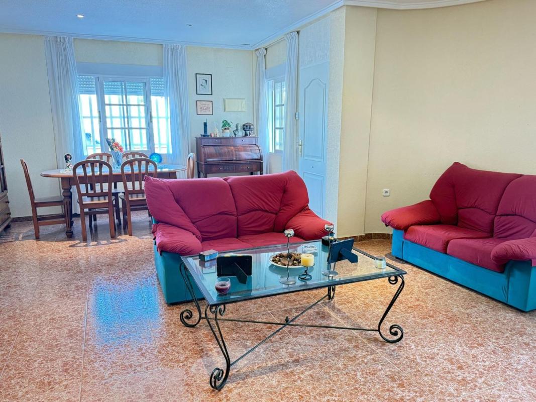 Venta de chalet independiente en Calle Abreu, Torrevieja
photo 5