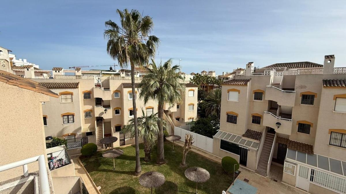 Sale of apartment in Lugar Urbanizacion Cala Dorada, Torrevieja
photo 5