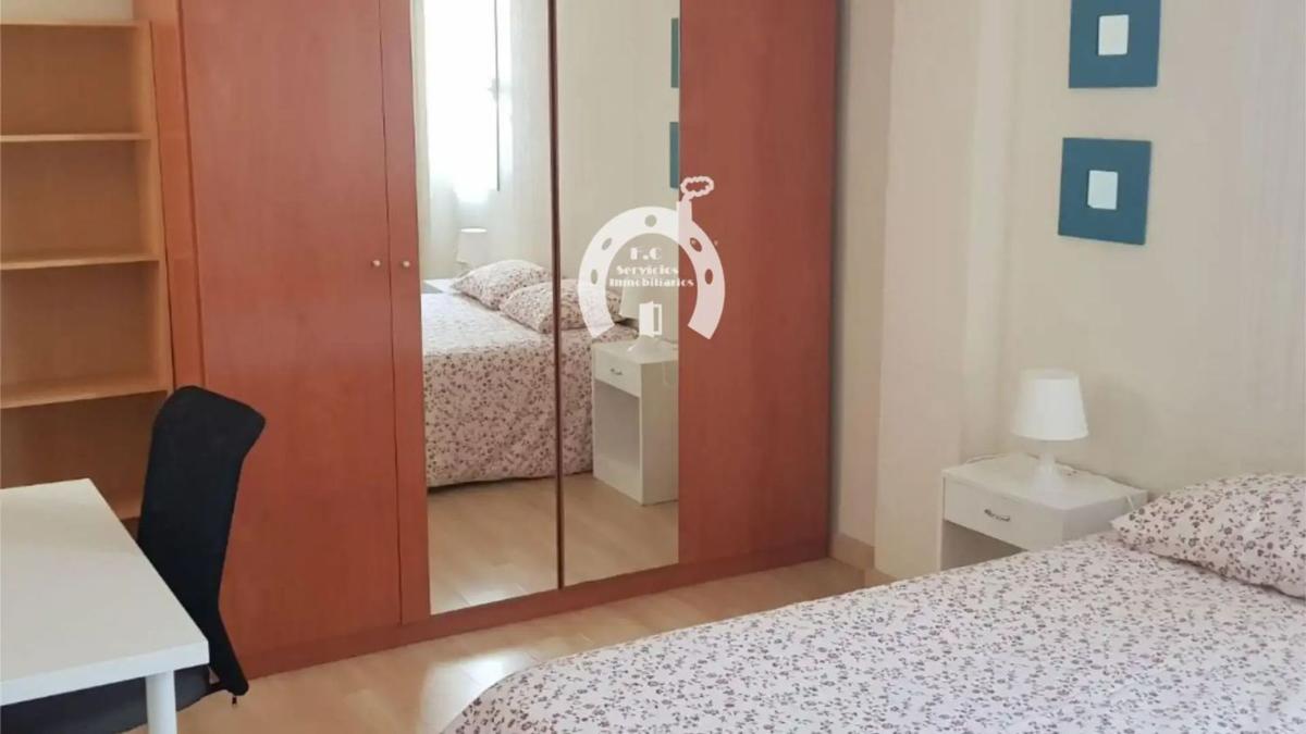Venta de piso en Calle Reina Victoria, Elche / Elx
photo 5