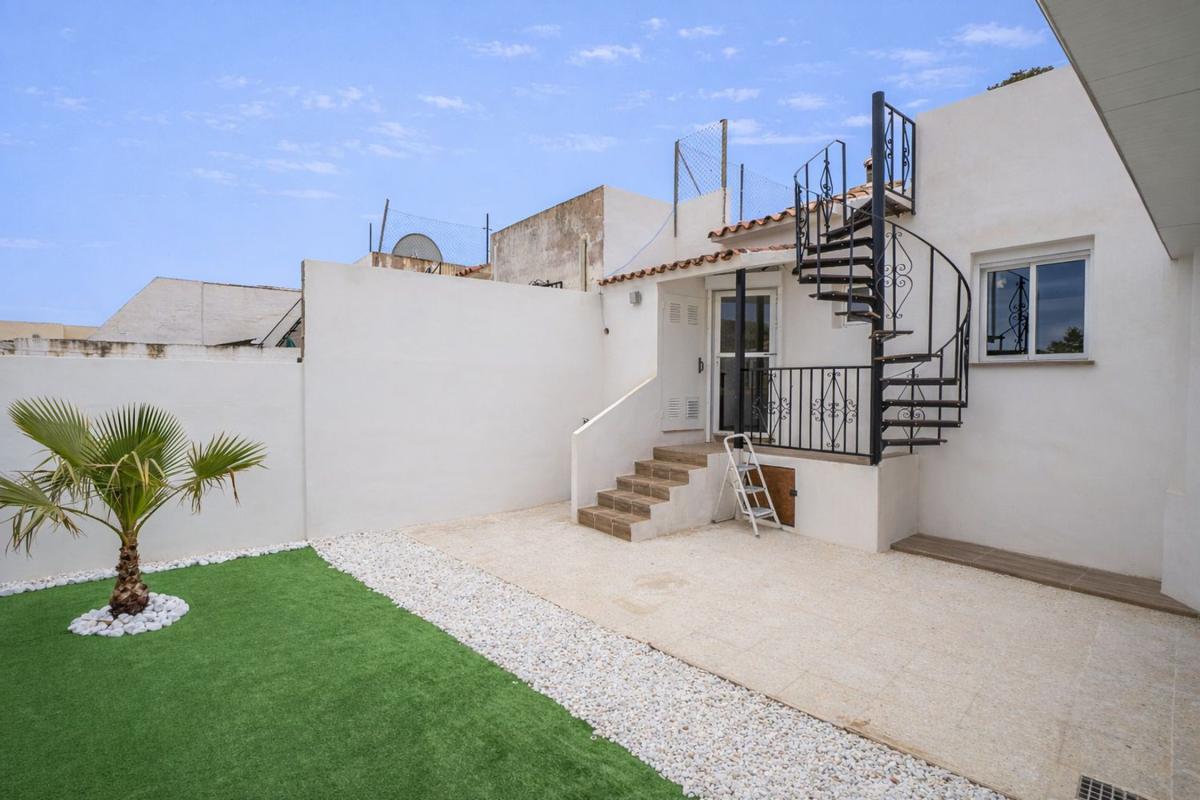 Sale of townhouse in Calle Nabet , Alfaz del Pi photo 4