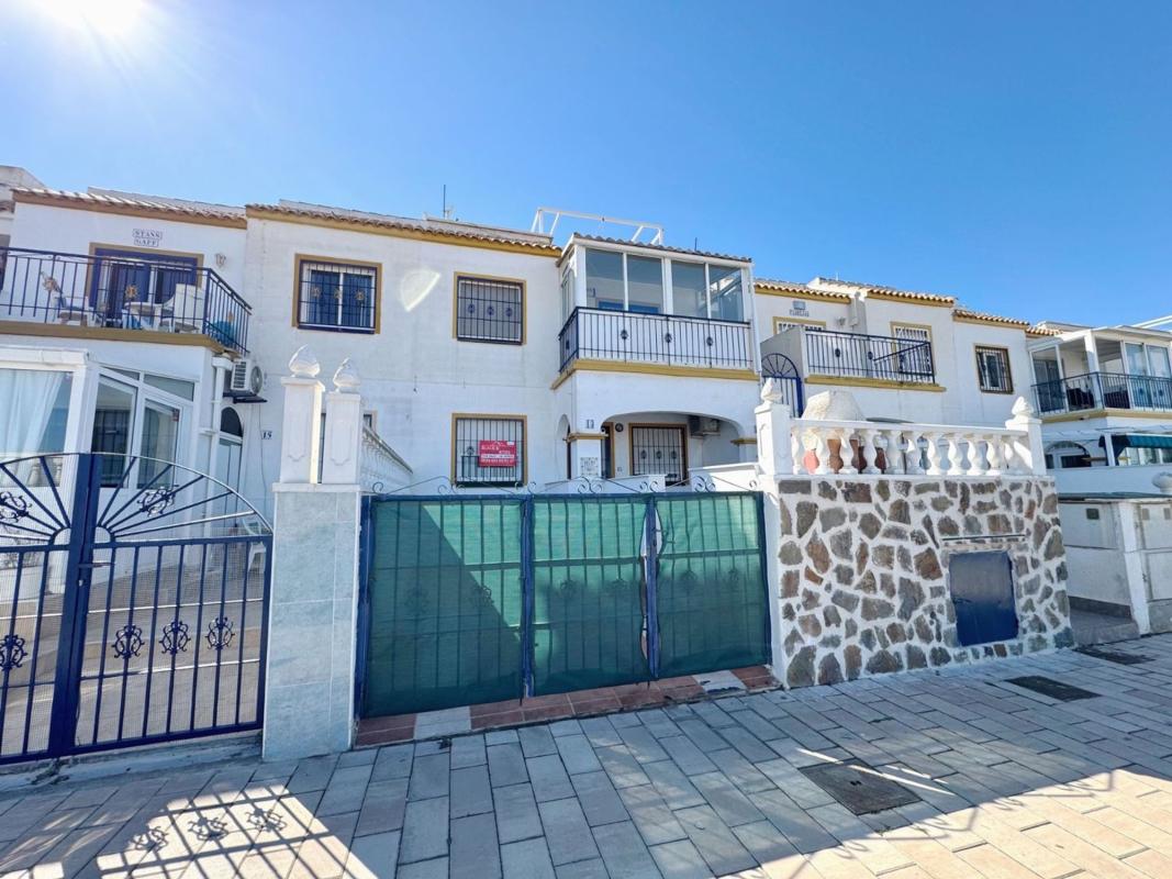 Venta de duplex en Barrio Puerto Deportivo, Torrevieja photo 1