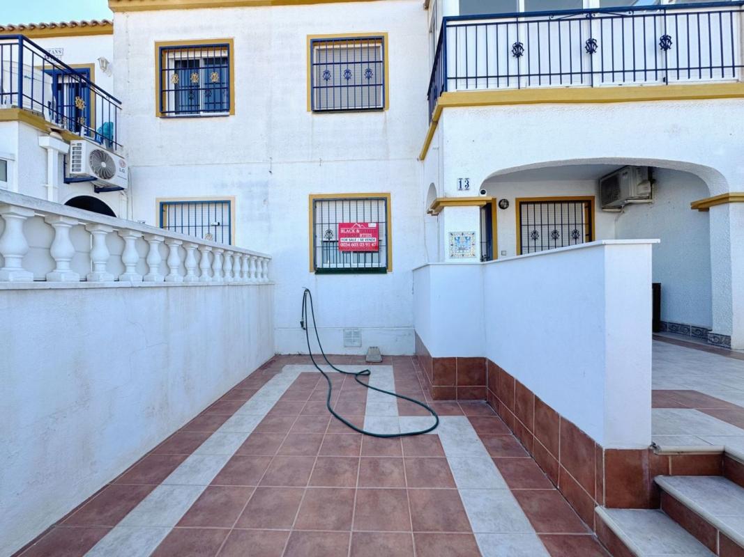 Venta de duplex en Barrio Puerto Deportivo, Torrevieja photo 2